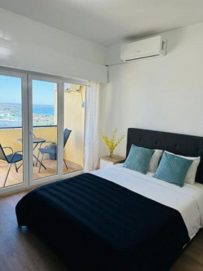 Studio with sea view in Cascais